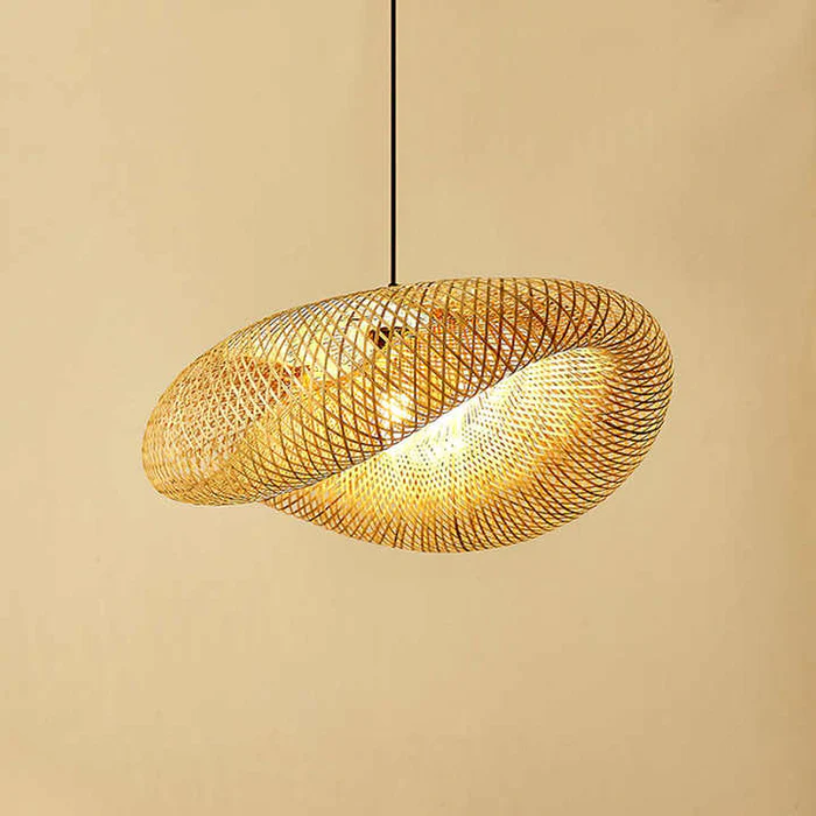 RattanWave | Elegant Natural Woven Rattan Pendant Light Fixture 0